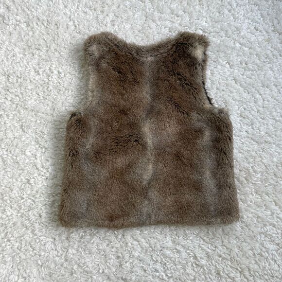 Talula Fsux Fur Open Style Vest - Picture 5 of 5
